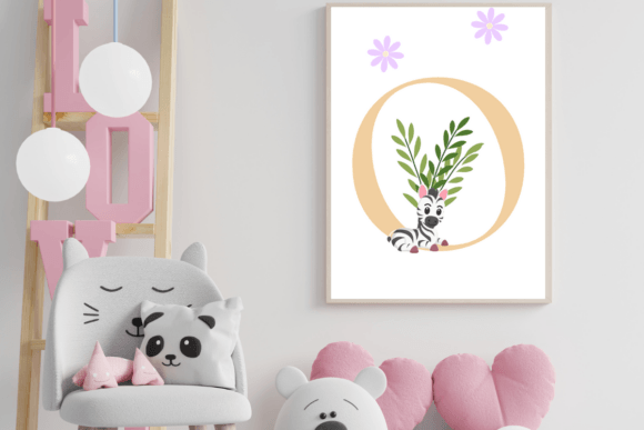 Decorative Letter O with Animal Wall Art: A Whimsical Design Asset